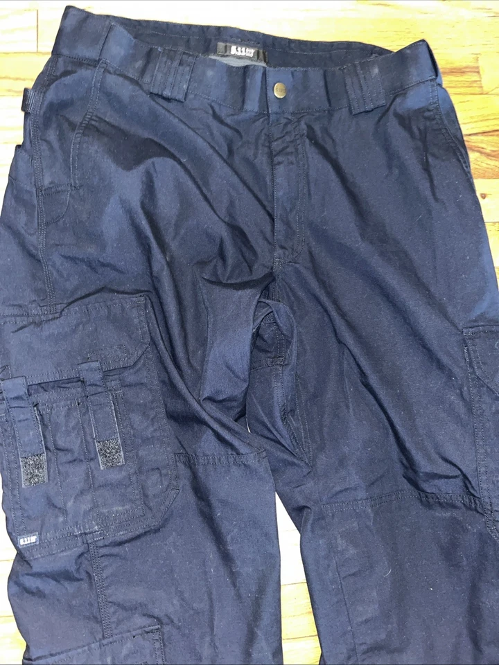 "Pantalones tácticos 5,11 para hombre 38x34"" azul marino policía carga utilitario TLBLIN 4389-1" Foto 3 de 4