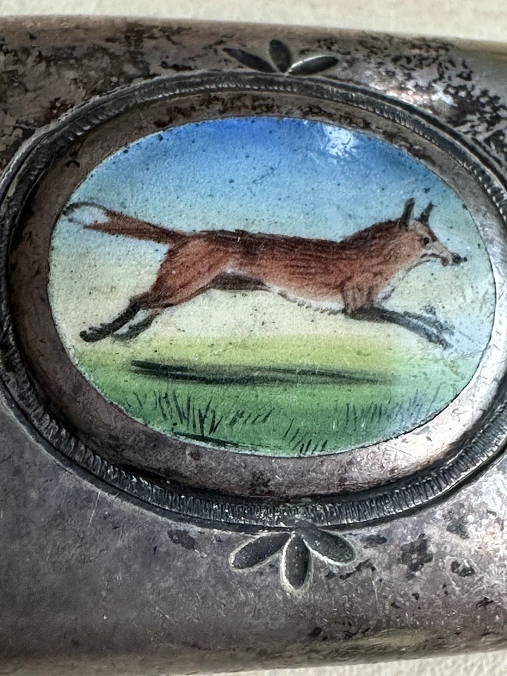 Antiguo estuche Vesta de plata maciza con esmalte de zorro pintado a mano • Sello • Raro Foto 3 de 4