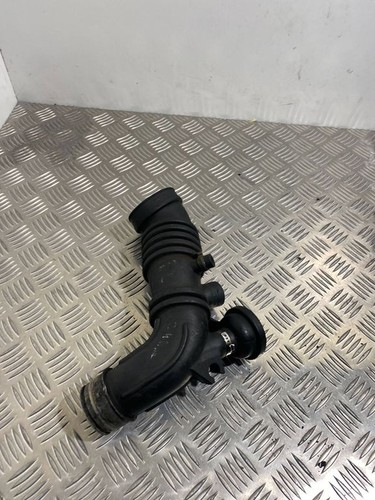 Audi A6 S6 C5 4B 2003 Benzin 110kW Ansaugrohr Ansaugschlauch Turbolader APL21040