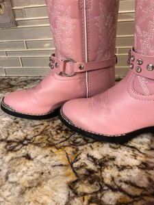pink cowgirl boots with rhinestones