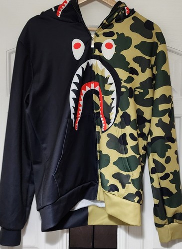 CAMO SHARK SWEAT Hoodie sz med. Full Zip - Picture 3 of 10