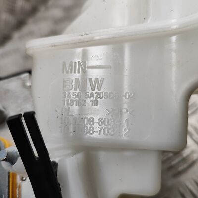 BMW iX1 U11 BEV Bremskraftverstärker 5A96BF8 Strom 230kw 2024 RHD