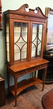 Edwardian mahogany cabinet Edwardian Mahogany Inlaid Display Cabinet with Arched Bonnet Top & Oval Mirror Door — listing 5