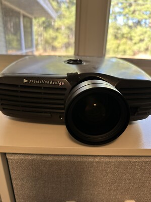 Projectiondesign F80 projection design f22 1080 zoom viz sim bright IR black metallic | eBay