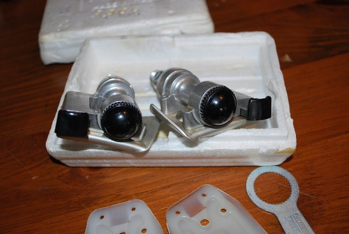 Cinelli M71 NIB/NOS with Cleats & Tool Vintage 60s Clipless Pedals