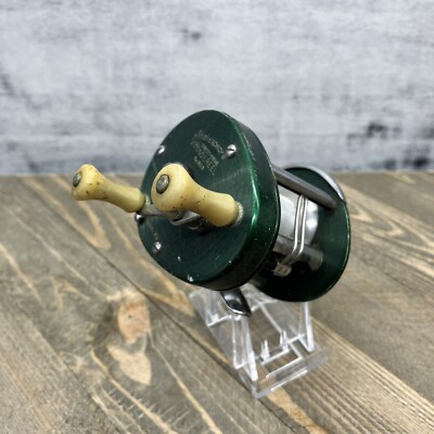 Vintage Shakespeare Wonder Reel Model FH 1921 D Fishing Reel Level