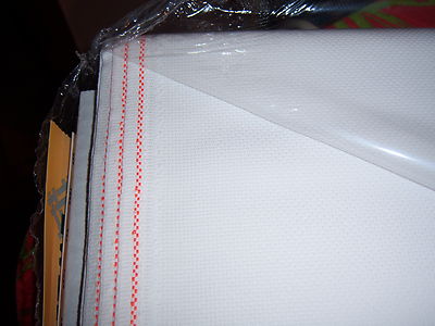 21,5  /1 m Stickstoff Aida weiß 110 cm Breite Zweigart 3251/110/100 Preis=10 cm