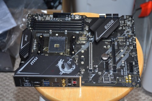 Carte mère MSI MPG B550 GAMING EDGE WIFI AM4 AMD B550 Wi-Fi 6 ATX - Photo 2/2