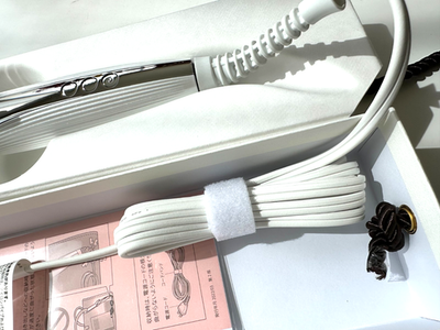 NEW ReFa BEAUTECH CURL IRON 32mm W/Box AC 100V Glossy Hair Styling