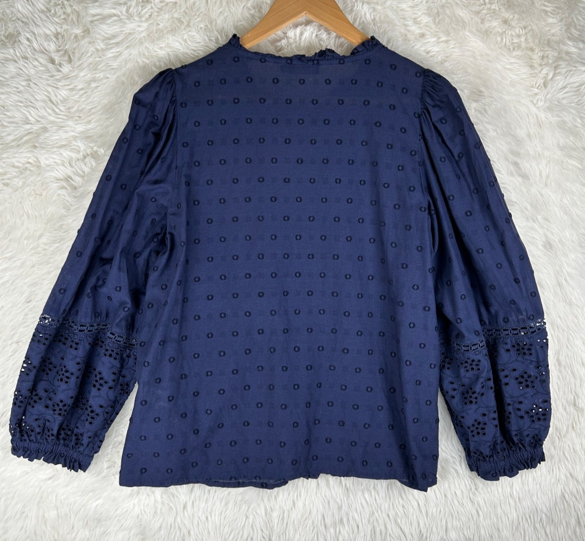 Vineyard Vines Size M Solid Blue Button Front Eye… - image 2