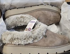 Skechers Women's Bobs Keepsakes Lite Slippers Cozy Blend Taupe 7 NIB