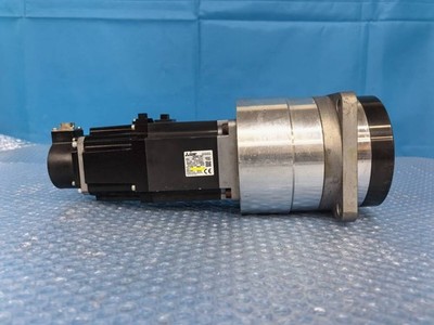 MITSUBISHI HG96BS-D47 AC Servomotor mit HD SYSTEMS HPG-32A-21-F0NCI