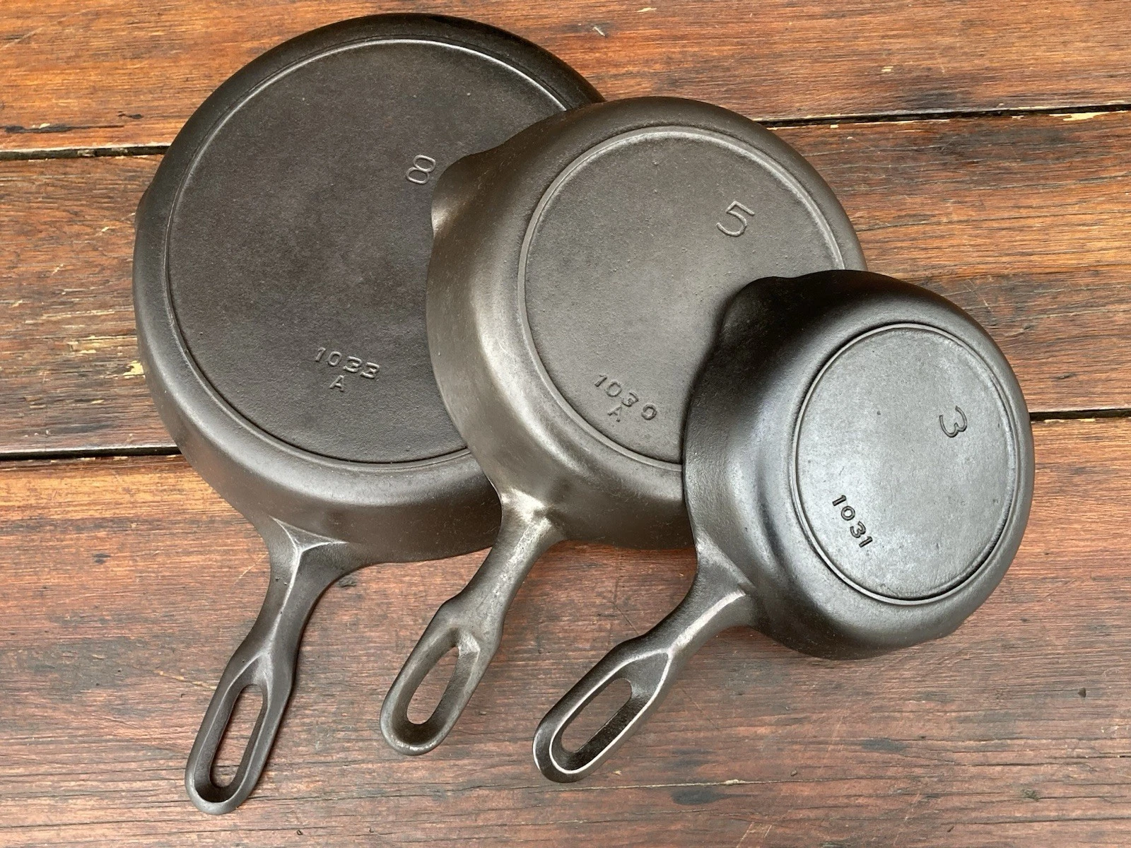 Griswold Iron Mountian Matching Cast Iron Skillet Set (3,5,8)