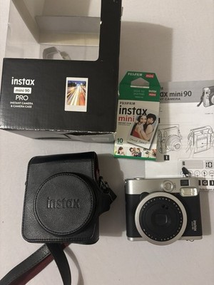 Fujifilm Instax Mini 90 Neo Classic mit Tasche Akku und Ladegerät OVP und Film