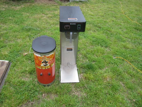 BUNN TB3Q 3 Gal ice tea brewer 36700 