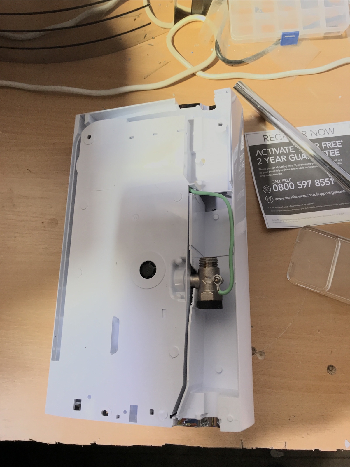 MIRA SPORT MAX WITH AIRBOOST WHITE 9KW MANUAL ELECTRIC SHOWER (9694F