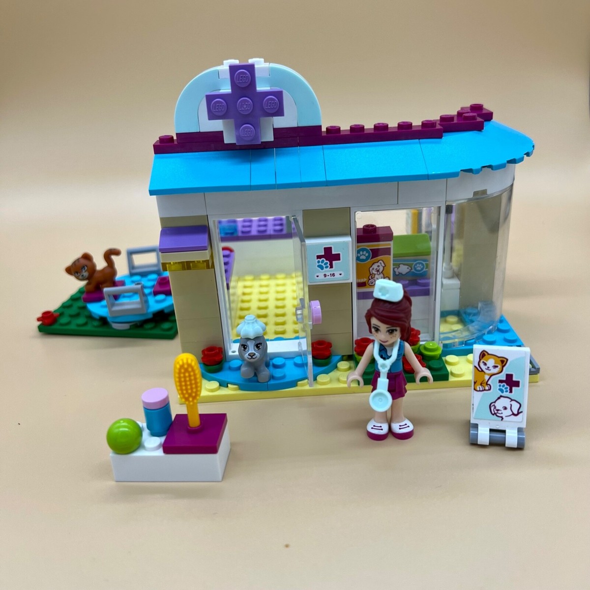 Lego 41085 Lego Friends Animal Clinic Cat Mobile Vet Best Friends