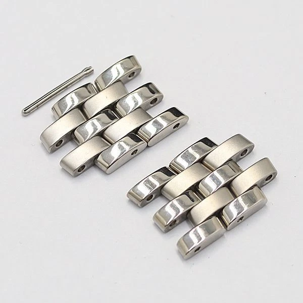 Bracelet montre femme GUCCI authentique 4 maillons classe G 5500L pièces argent 14 mm