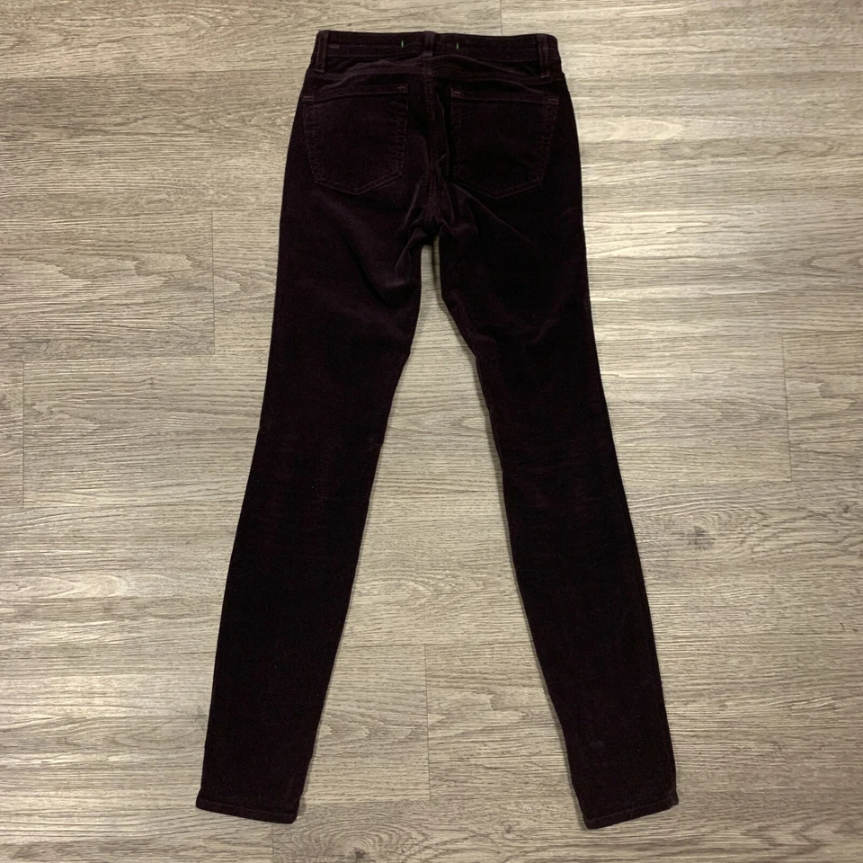 Pantalones de pana morera de pierna ajustada marca J para mujer 25 tiro medio elásticos tobillo  Foto 3 de 4