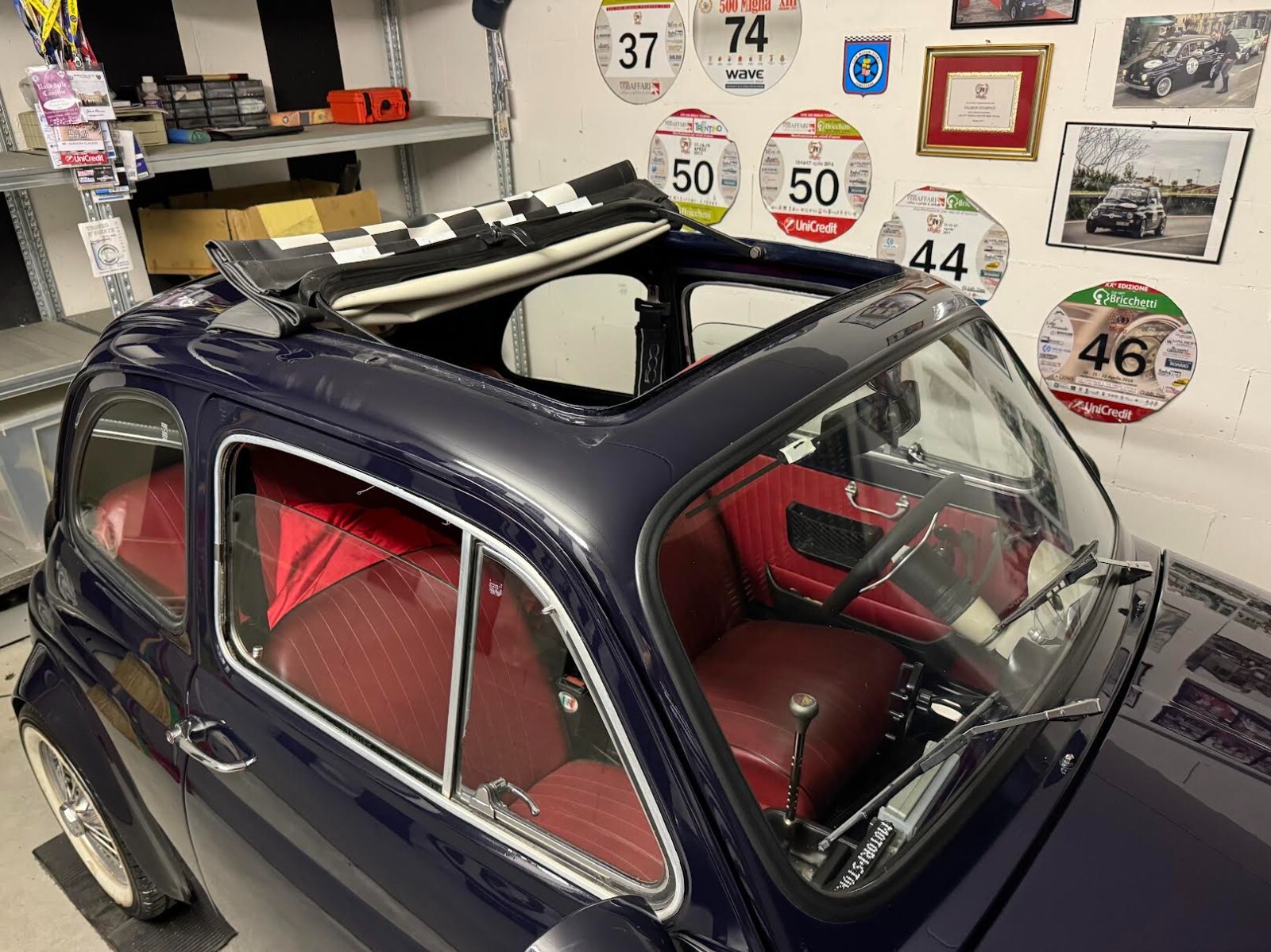 Fiat 500 d'epoca in buone condizioni foto 3
