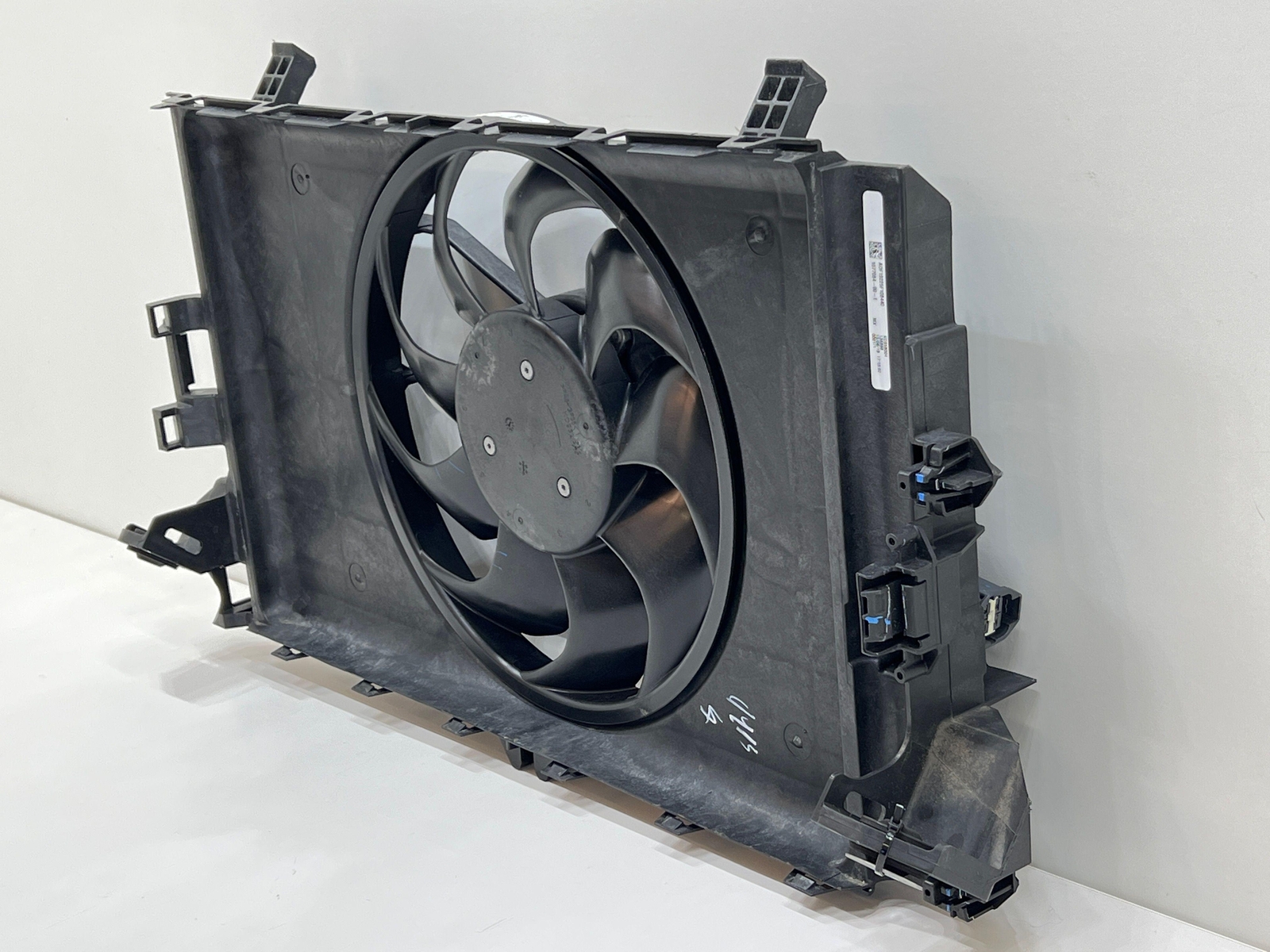 FRONT ELECTRIC COOLING FAN MOTOR & SHROUD OEM 107708400D TESLA 