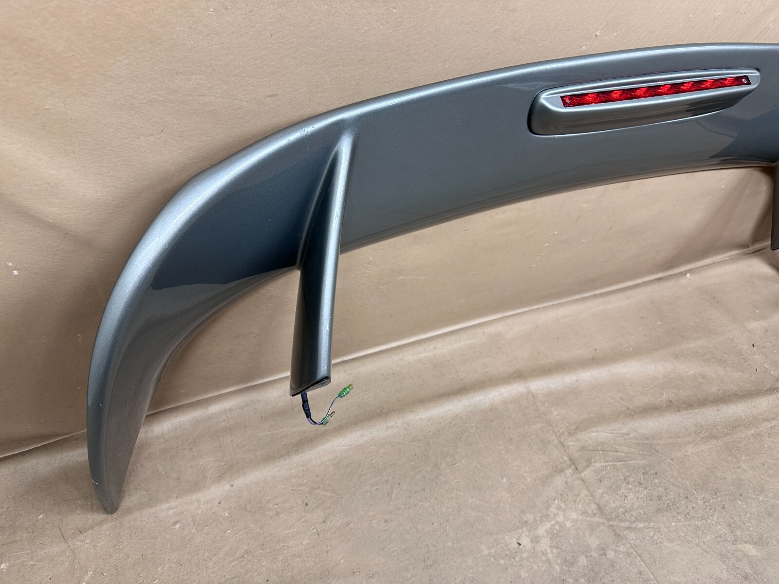 Aston Martin Porsche Ferrari Rear Trunk Spoiler Wing w/ Third Light Fiberglass