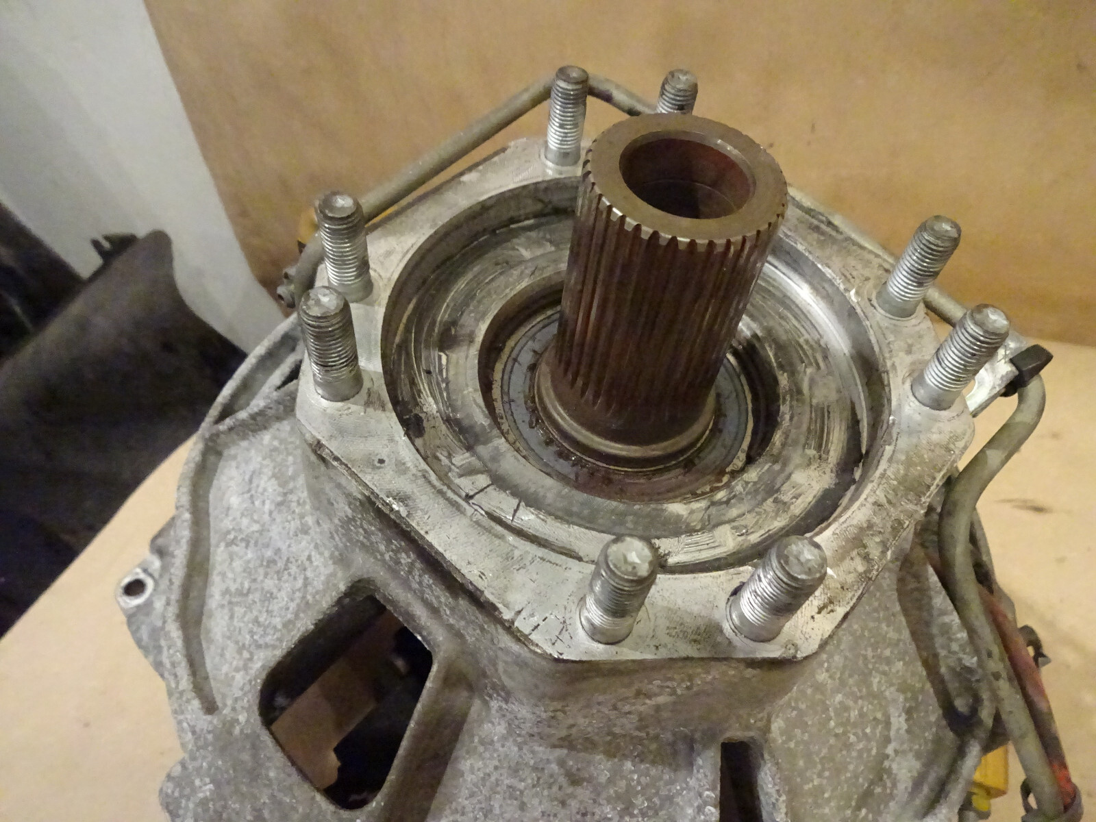 Maserati Coupe, Spyder, Gransport -Clutch Bell Housing -Bearing Shaft-P/N 184763