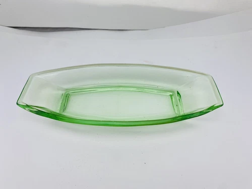Vtg. Uranium Green Oblong Celery 3400 By Cambridge, Bread, Trinket Dish 11”
