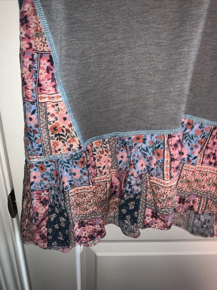 Camiseta 435 Matilda Jane Gris Floral Patchwork En Capas Be Kind Talla 12 Foto 3 de 4