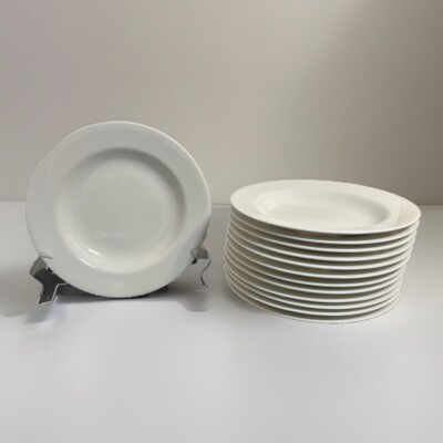 Mikasa Alumicron Embassy White Dinner Plates 9  Set of 13