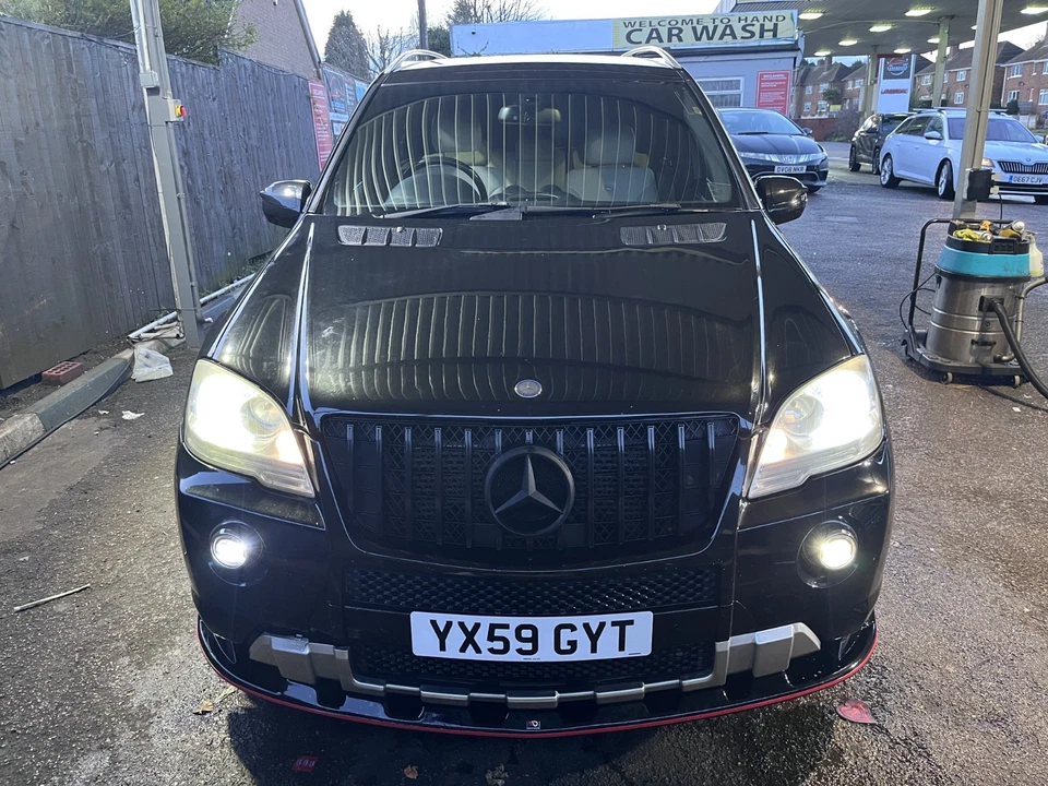 Mercedes ML350 CDI BLUEEFFICIENCY AMG - Image 2 of 4