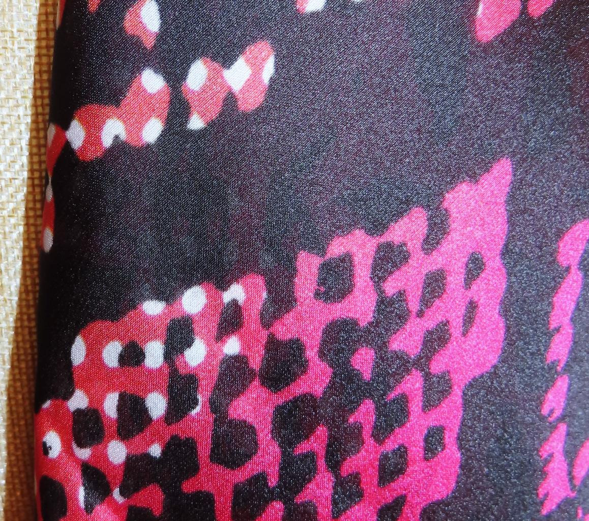 STUDIO square scarf. Python print; pink black whi… - image 7