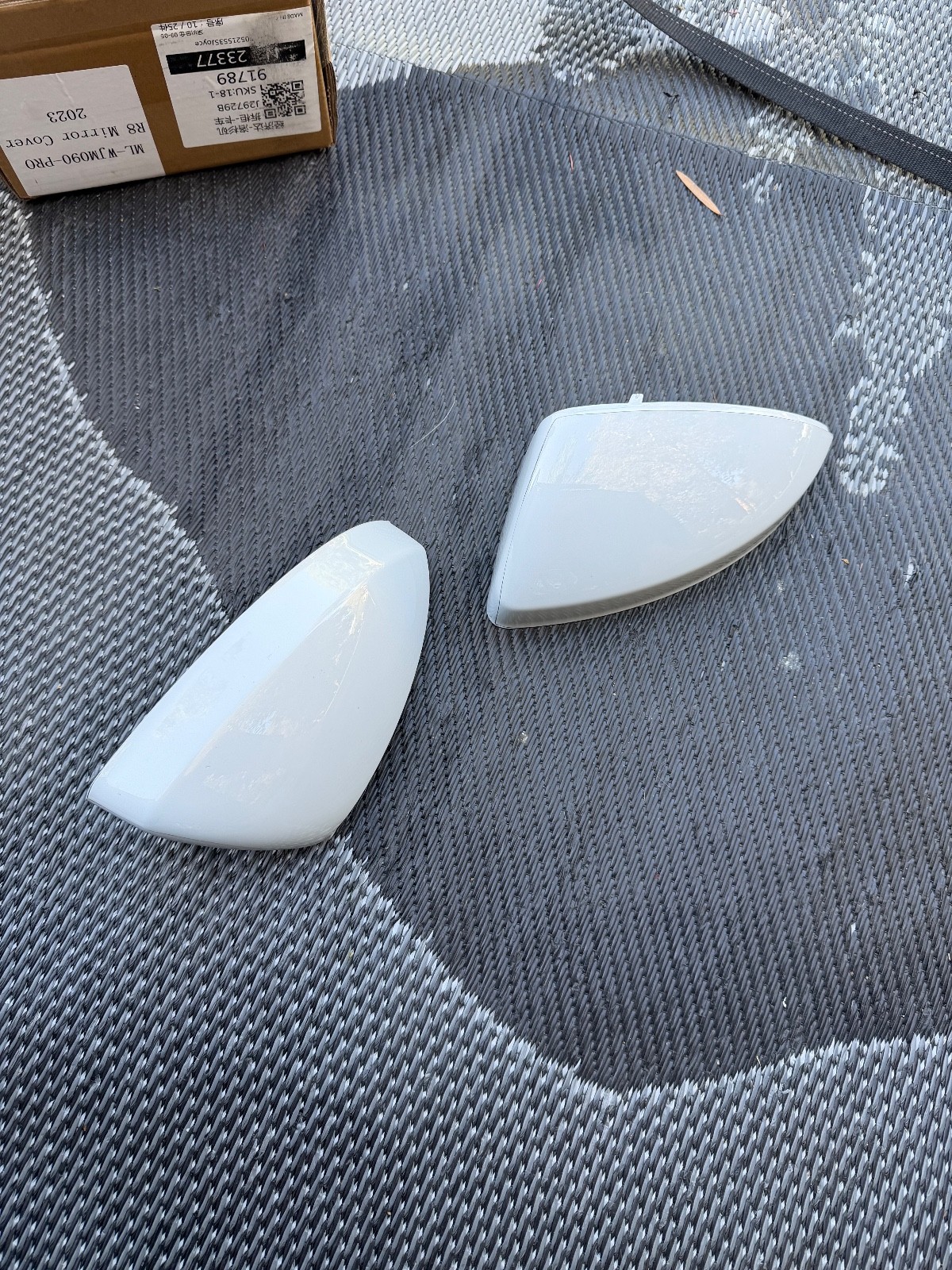 Audi R8 TT MK3 OEM MIRROR Cap HOUSING 8S0 857 527 Suzuka Grey