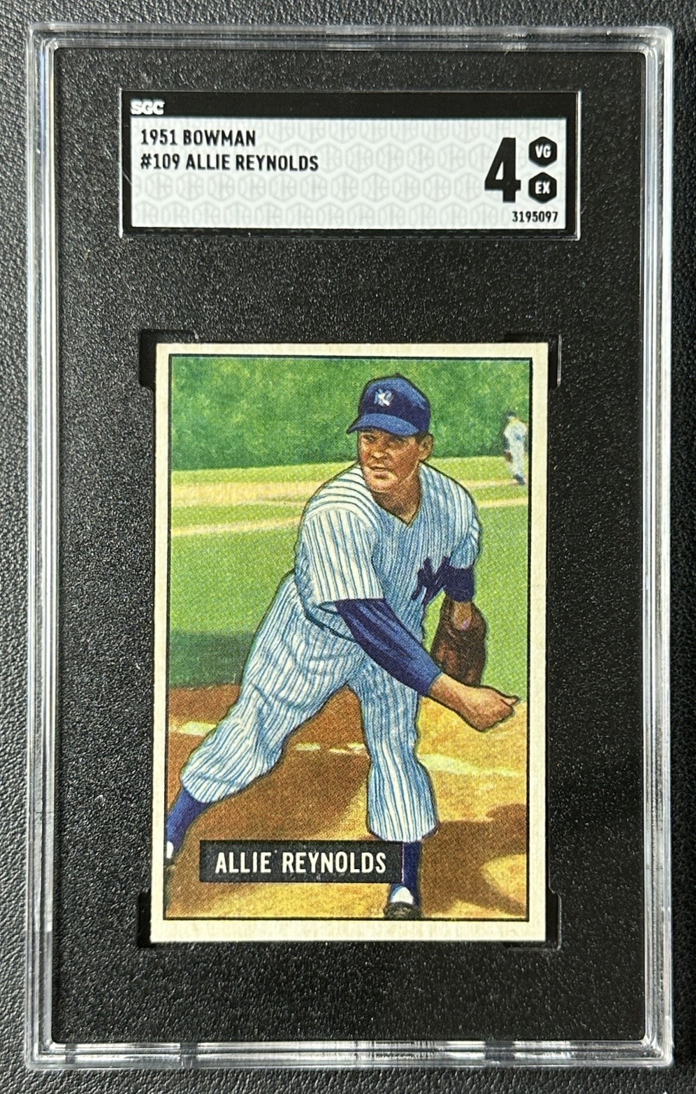 ALLIE REYNOLDS SGC 4 1951 BOWMAN #109 YANKEES 5097