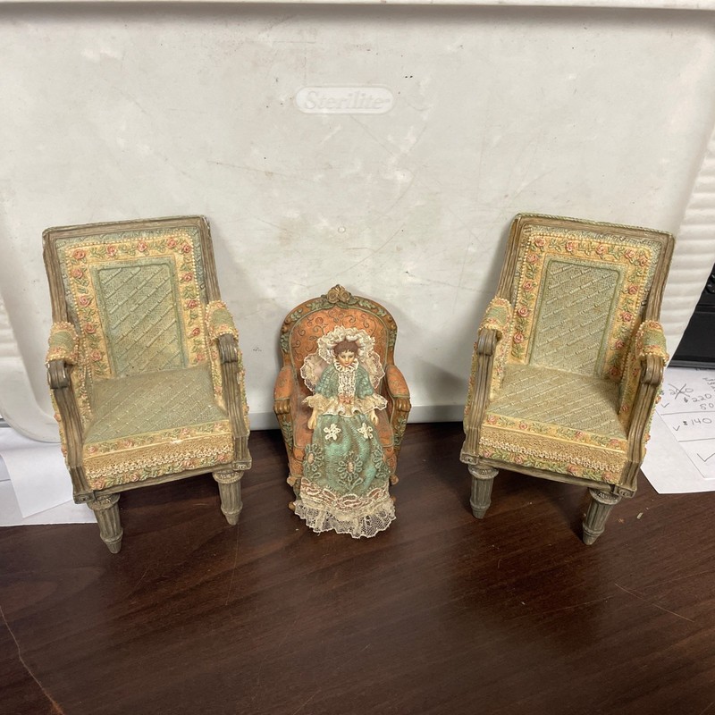 (2) Kurt Adler 1999 House Of Louis Nichole Victorian Chair & (1) 2000 Chair