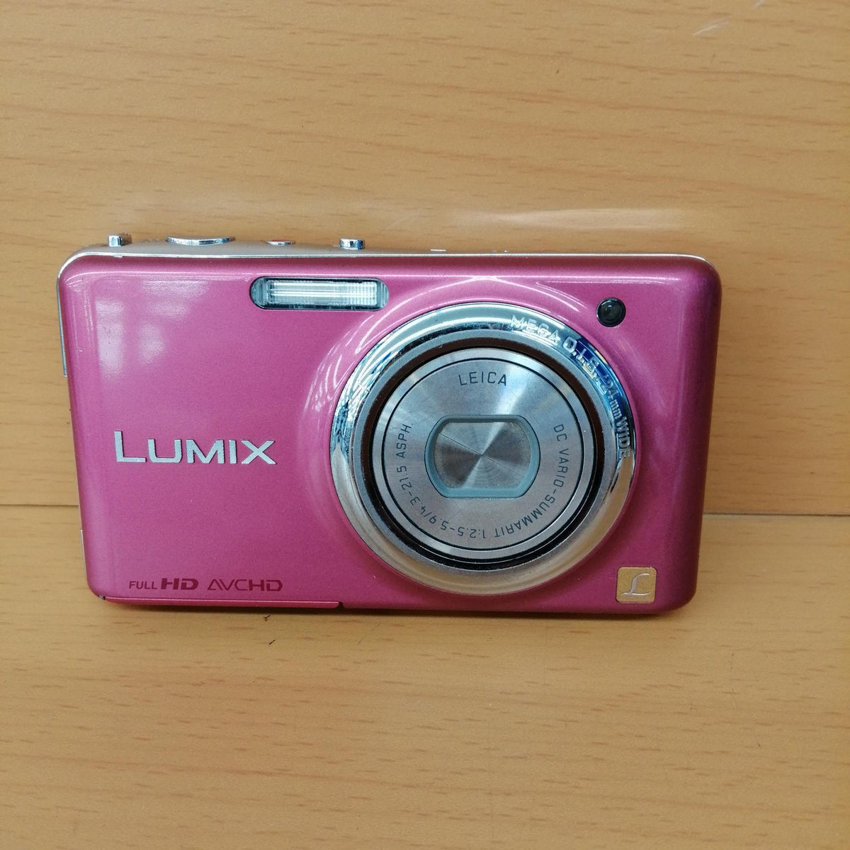 Panasonic　LUMIX　DMC-FX77 Amazon.com : Panasonic Digital Camera LUMIX FX77 (Pink) DMC