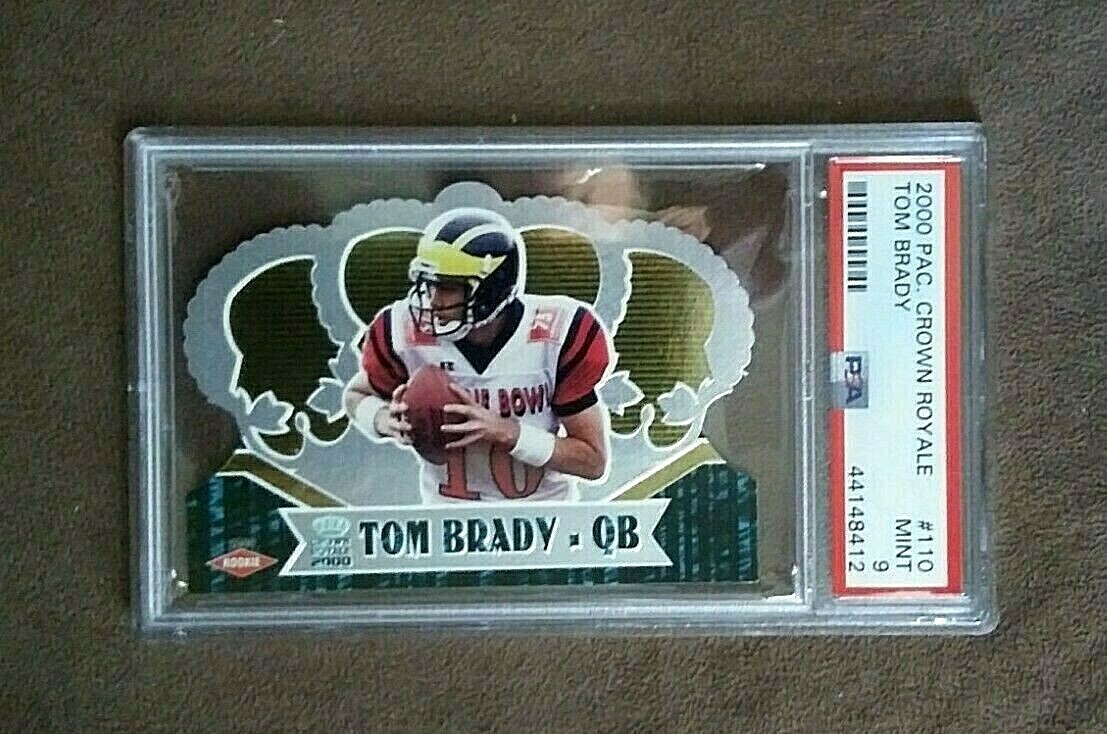 2000 Pacific Crown Royale Tom Brady Die~Cut  Rookie Card #110 PSA Graded 9 Mint