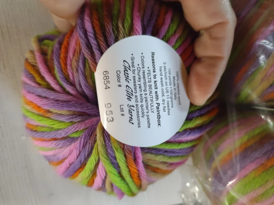 Caja de pintura multicolor #6854 100% lana merino hilo 8 bolas 109 yardas 100 gramos. Foto 3 de 4
