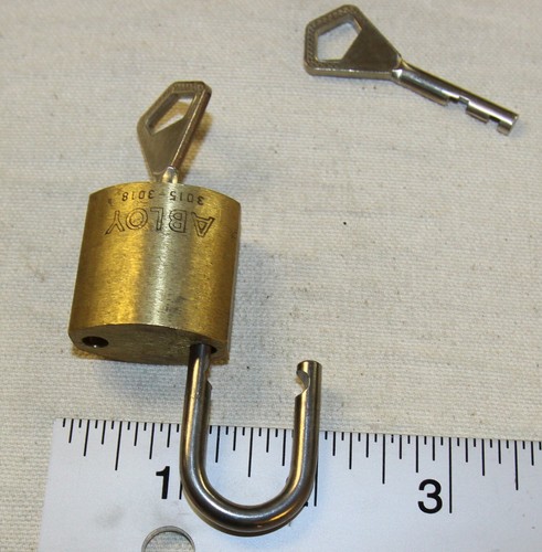 Abloy model 3015 vintage mini padlock with 2 working keys - made in Finland - Picture 6 of 6