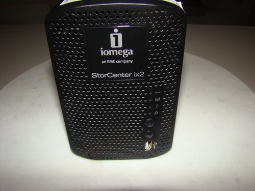 iOmega StorCenter ix2 ix2-200 2-Bay Network Attached Storage - Picture 6 of 8