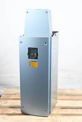 Vacon Umrichter PA014052H1SSS ( CSASA1A3000000 ) NXS01405A2H1SSSA1A3000000
