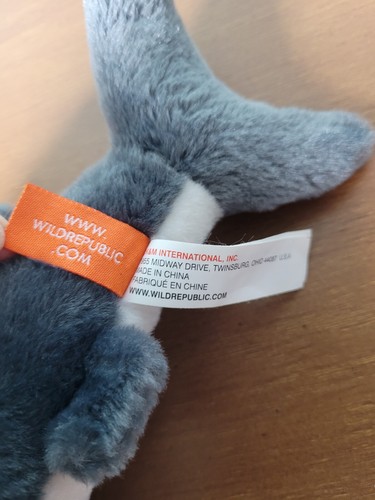 Wild Republic Great White Shark Plush Stuffed Animal 15" Gray White Realistic - Picture 7 of 8