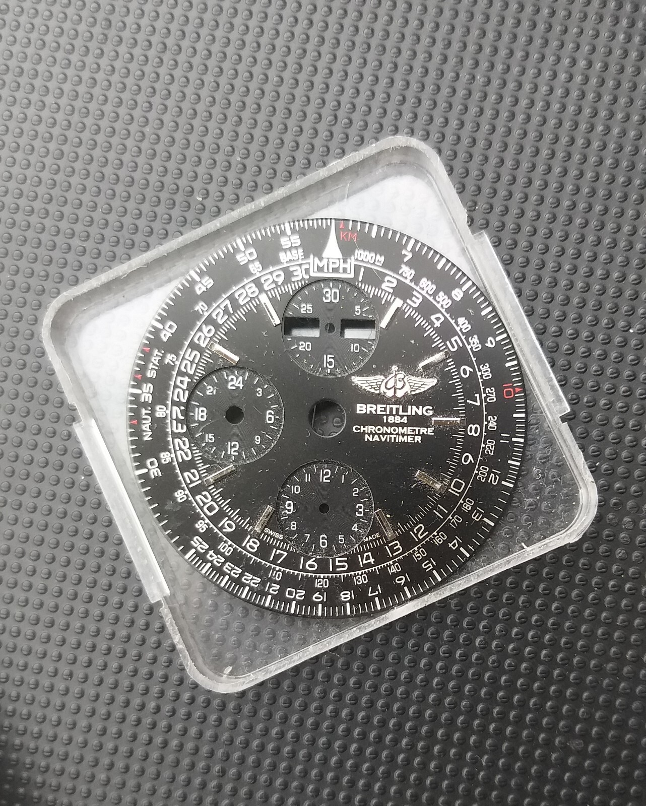 Breitling Navitimer Ref. A21350 Chronograph 1884 Black Dial B01 Genuine image 3
