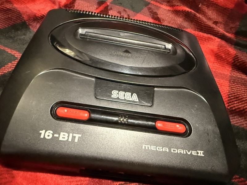 Mega Drive Model 2 JAILBAR FIX - CONSOLE ONLY