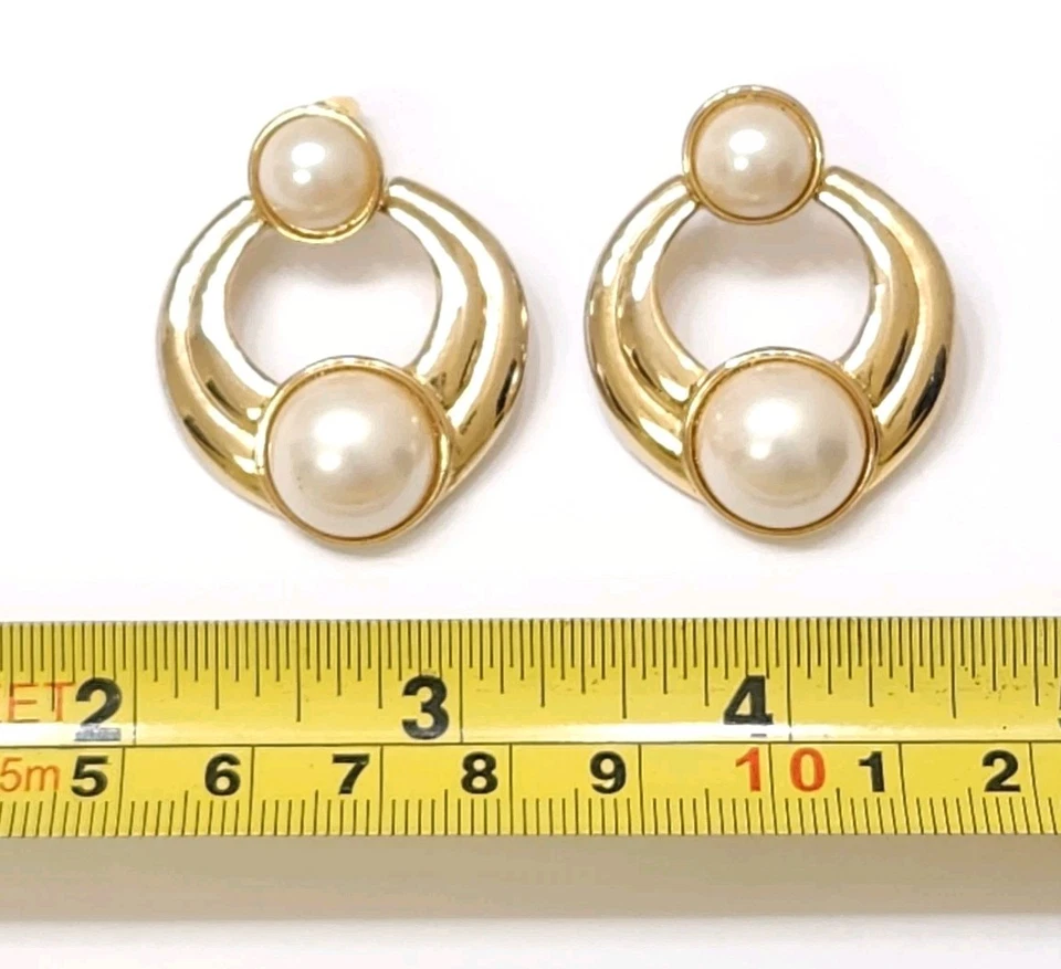 Vintage Marvella Signed Gold Pearl Door Knocker Pierced Dangle Drop Earrings - Image 4 of 4