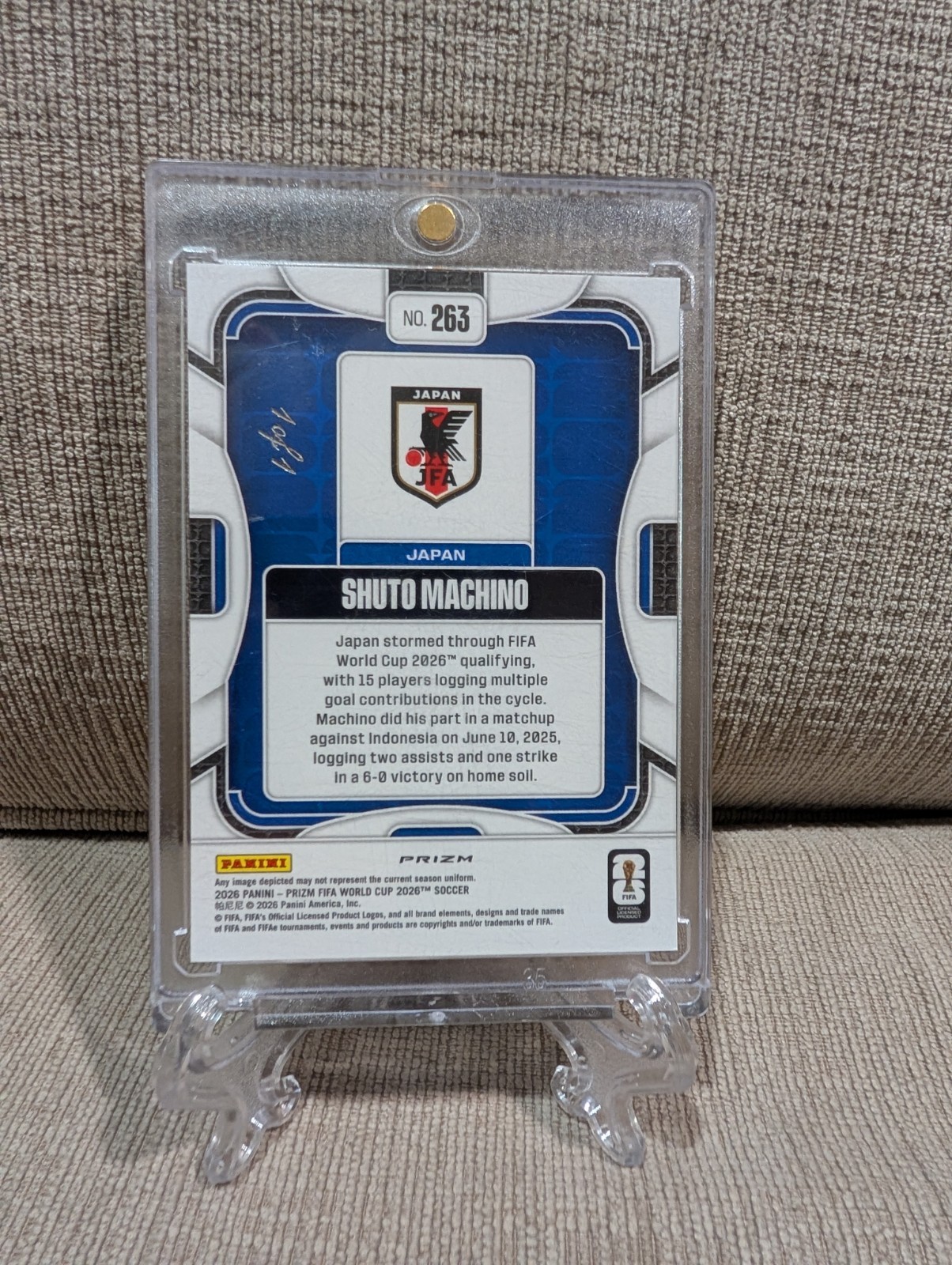 2026 Panini Prizm FIFA World Cup Shuto Machino Gold Vinyl 1 of 1 Japan 1/1 view 2