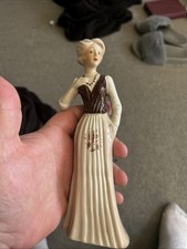 Vintage Lady Figurine Ornament. Very Stylish Piece. Excellent Condition