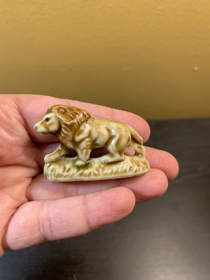 Wade England Whimsies Figurines Lot 5 Vintage Ceramic Wildlife Retriever Animals - Image 4 of 4