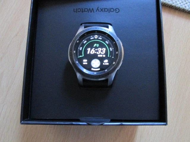 Samsung Galaxy Watch SM-R800 46mm Bluetooth Smartwatch - Silber, Foto 3 von 3