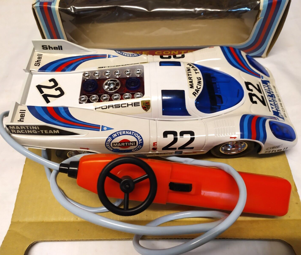 TAIYO PORSCHE 917 K C-569 MARTINI TIN RACE CAR JAPAN B/O NEW BOXED AMAZING